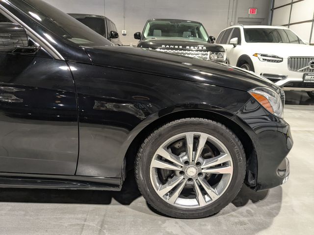 2014 Mercedes-Benz E-Class E 250 BlueTEC Sport 4MATIC | Lake Forest IL | Executive Motor Carz 2014 Mercedes-Benz E-Class E 250 BlueTEC Sport 4MATIC | Lake Forest IL | Executive Motor Carz