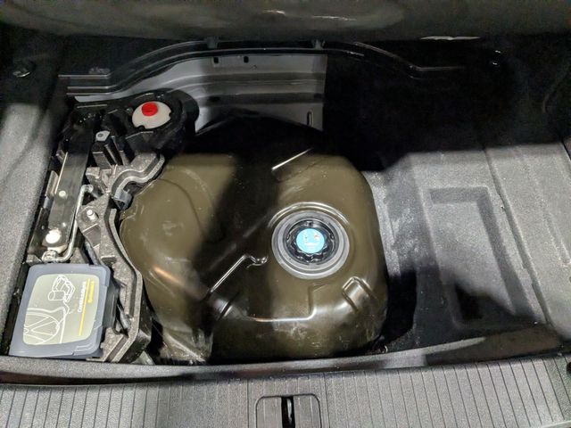 2014 Mercedes-Benz E-Class E 250 BlueTEC Sport 4MATIC | Lake Forest IL | Executive Motor Carz 2014 Mercedes-Benz E-Class E 250 BlueTEC Sport 4MATIC | Lake Forest IL | Executive Motor Carz