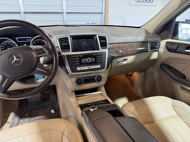 2014 Mercedes-Benz GL-Class GL 450 4MATIC | Annapolis, MD | Annapolis Public Auto Auction 2014 Mercedes-Benz GL-Class GL 450 4MATIC | Annapolis, MD | Annapolis Public Auto Auction