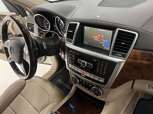 2014 Mercedes-Benz GL-Class GL 550 4MATIC | Houston, TX | Houston Auto Credit 2014 Mercedes-Benz GL-Class GL 550 4MATIC | Houston, TX | Houston Auto Credit