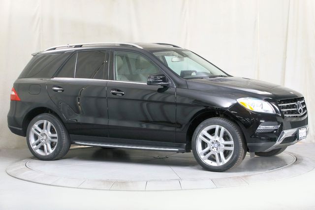 2014 Mercedes-Benz M-Class ML 350 BlueTEC | Burbank, California | MDK International 2014 Mercedes-Benz M-Class ML 350 BlueTEC | Burbank, California | MDK International
