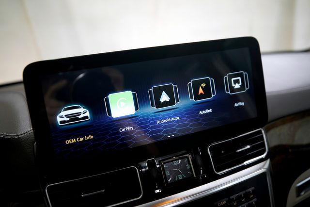 2014 Mercedes-Benz M-Class ML 350 BlueTEC | Burbank, California | MDK International 2014 Mercedes-Benz M-Class ML 350 BlueTEC | Burbank, California | MDK International