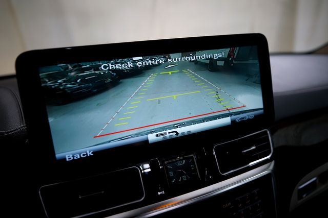 2014 Mercedes-Benz M-Class ML 350 BlueTEC | Burbank, California | MDK International 2014 Mercedes-Benz M-Class ML 350 BlueTEC | Burbank, California | MDK International