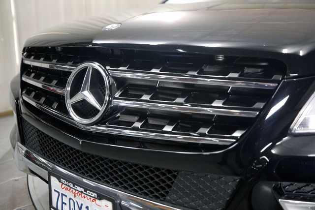 2014 Mercedes-Benz M-Class ML 350 BlueTEC | Burbank, California | MDK International 2014 Mercedes-Benz M-Class ML 350 BlueTEC | Burbank, California | MDK International