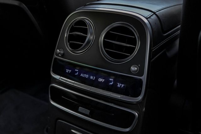 2014 Mercedes-Benz S-Class S 550 4MATIC Mem Heated/Ventilated Rear Seats Nav XM 2014 Mercedes-Benz S-Class S 550 4MATIC Mem Heated/Ventilated Rear Seats Nav XM