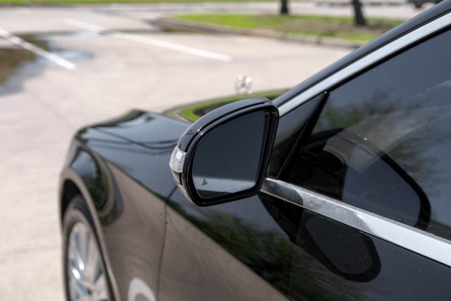 2014 Mercedes-Benz S-Class S 550 4MATIC Mem Heated/Ventilated Rear Seats Nav XM 2014 Mercedes-Benz S-Class S 550 4MATIC Mem Heated/Ventilated Rear Seats Nav XM