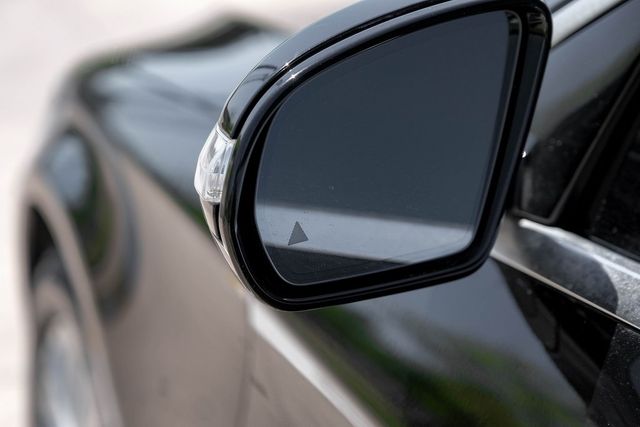 2014 Mercedes-Benz S-Class S 550 4MATIC Mem Heated/Ventilated Rear Seats Nav XM 2014 Mercedes-Benz S-Class S 550 4MATIC Mem Heated/Ventilated Rear Seats Nav XM