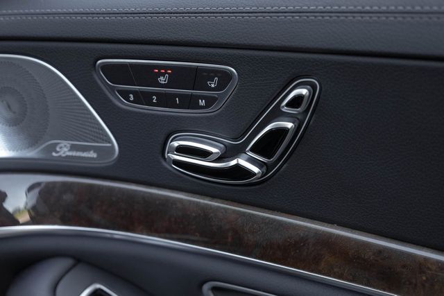 2014 Mercedes-Benz S-Class S 550 4MATIC Mem Heated/Ventilated Rear Seats Nav XM 2014 Mercedes-Benz S-Class S 550 4MATIC Mem Heated/Ventilated Rear Seats Nav XM