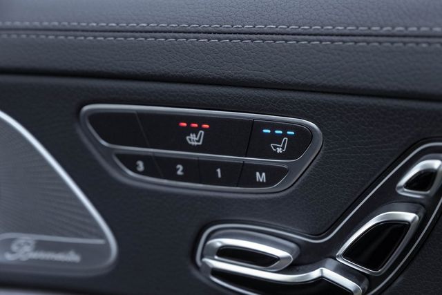 2014 Mercedes-Benz S-Class S 550 4MATIC Mem Heated/Ventilated Rear Seats Nav XM 2014 Mercedes-Benz S-Class S 550 4MATIC Mem Heated/Ventilated Rear Seats Nav XM