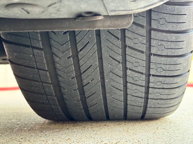 2014 Mercedes-Benz SL-Class SL 550 | Houston, TX | Houston Auto Credit 2014 Mercedes-Benz SL-Class SL 550 | Houston, TX | Houston Auto Credit