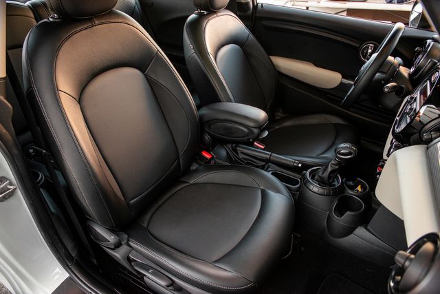 2014 Mini Hardtop Cooper | Van Nuys, CA | Stellar Auto INC. 2014 Mini Hardtop Cooper | Van Nuys, CA | Stellar Auto INC.