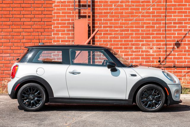 2014 Mini Hardtop Cooper | Van Nuys, CA | Stellar Auto INC. 2014 Mini Hardtop Cooper | Van Nuys, CA | Stellar Auto INC.