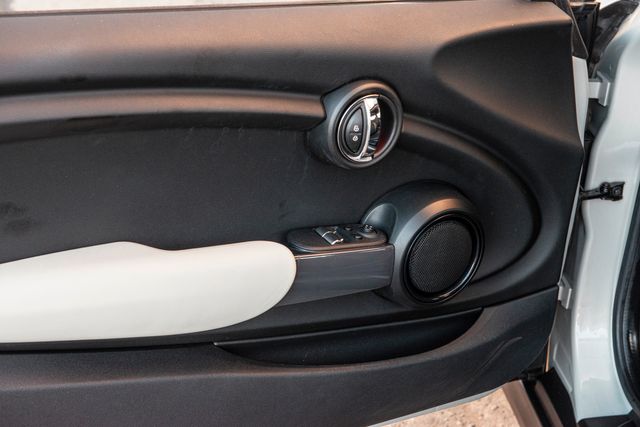 2014 Mini Hardtop Cooper | Van Nuys, CA | Stellar Auto INC. 2014 Mini Hardtop Cooper | Van Nuys, CA | Stellar Auto INC.