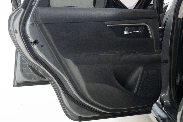 2014 Nissan Altima 2.5 SV 4dr Sedan | Houston, TX | Houston Auto Credit 2014 Nissan Altima 2.5 SV 4dr Sedan | Houston, TX | Houston Auto Credit