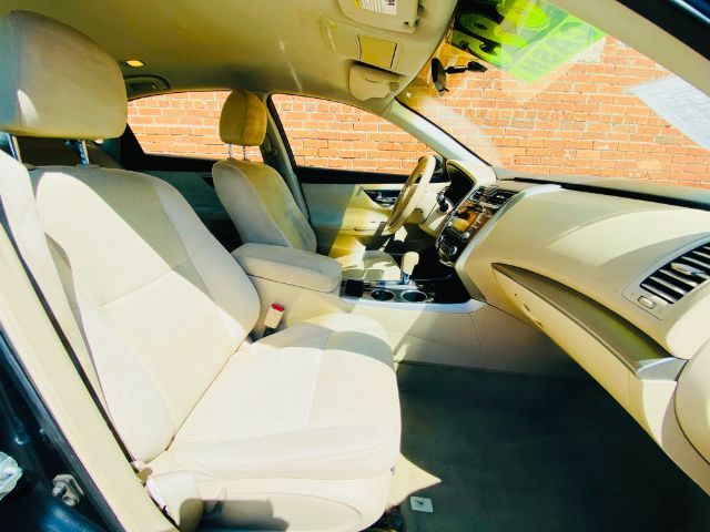 2014 Nissan Altima 2.5 S | Lubbock, TX | Chaparral Motors - Lubbock 2014 Nissan Altima 2.5 S | Lubbock, TX | Chaparral Motors - Lubbock