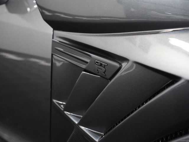 2014 Nissan GT-R Premium AWD 2dr Coupe | Federal Way, WA | West State Motorsports