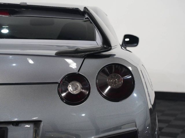 2014 Nissan GT-R Premium AWD 2dr Coupe | Federal Way, WA | West State Motorsports