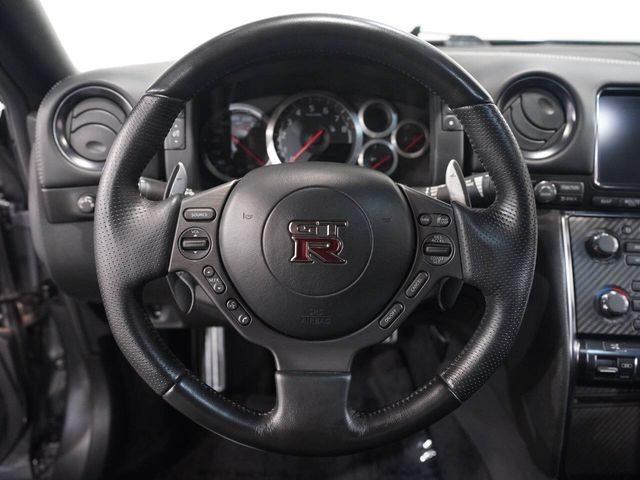 2014 Nissan GT-R Premium AWD 2dr Coupe | Federal Way, WA | West State Motorsports