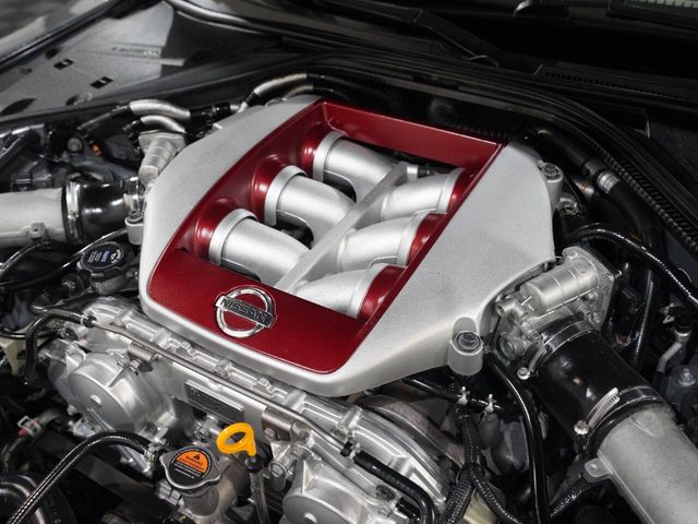 2014 Nissan GT-R Premium AWD 2dr Coupe | Federal Way, WA | West State Motorsports