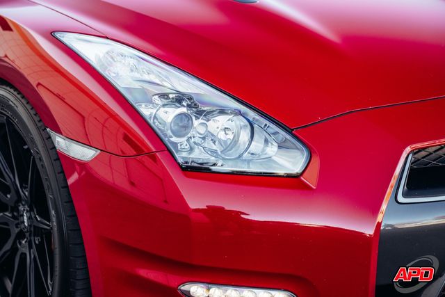2014 Nissan GT-R Premium 2014 Nissan GT-R Premium