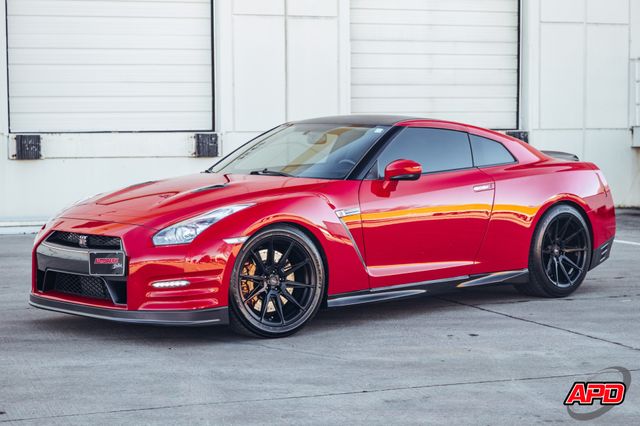 2014 Nissan GT-R Premium