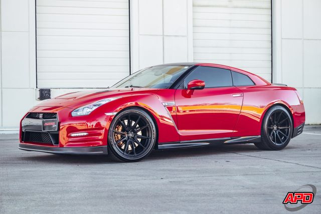 2014 Nissan GT-R Premium