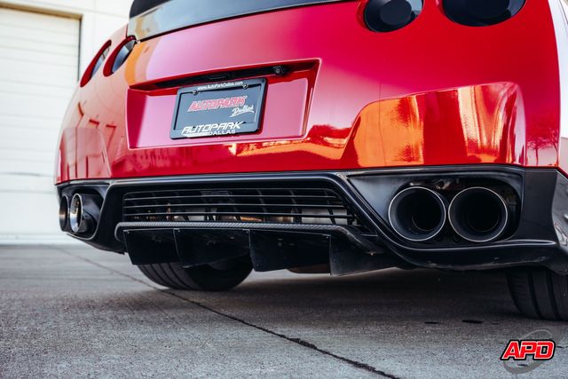 2014 Nissan GT-R Premium