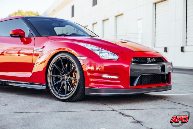 2014 Nissan GT-R Premium
