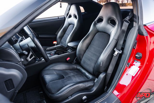 2014 Nissan GT-R Premium 2014 Nissan GT-R Premium