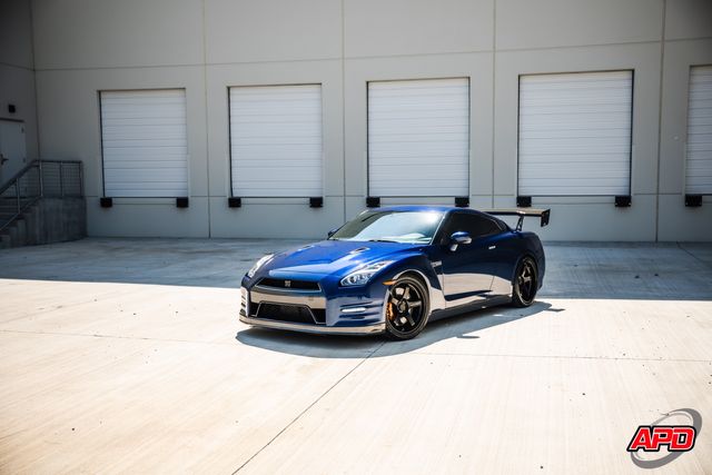 2014 Nissan GT-R Premium 2014 Nissan GT-R Premium