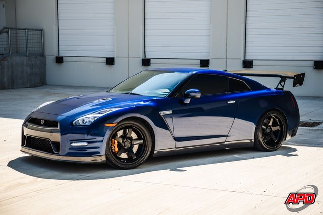 2014 Nissan GT-R Premium 2014 Nissan GT-R Premium