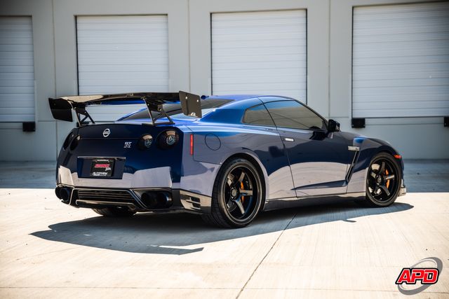 2014 Nissan GT-R Premium 2014 Nissan GT-R Premium