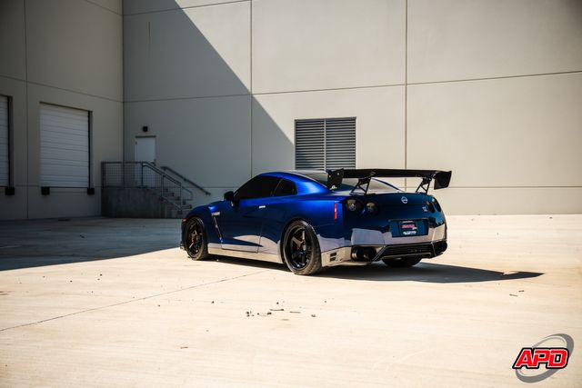 2014 Nissan GT-R Premium 2014 Nissan GT-R Premium
