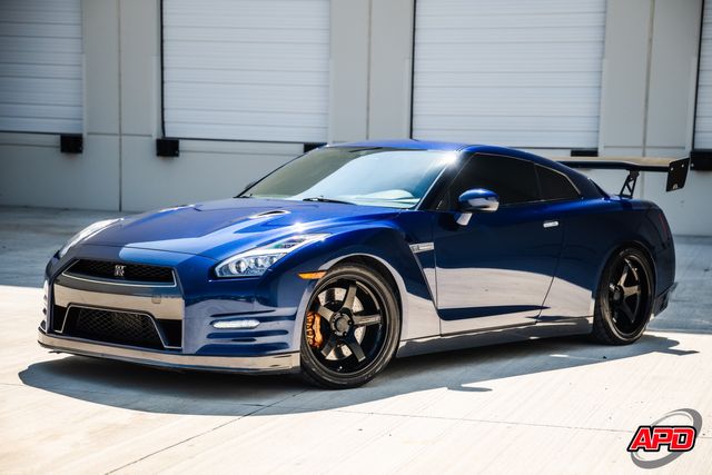 2014 Nissan GT-R Premium