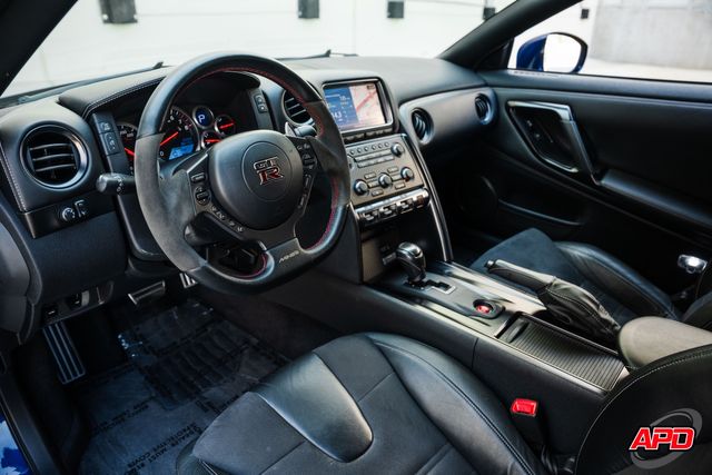 2014 Nissan GT-R Premium 2014 Nissan GT-R Premium