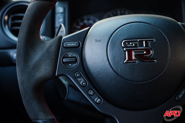 2014 Nissan GT-R Premium 2014 Nissan GT-R Premium