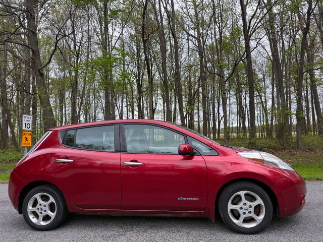2014 Nissan LEAF SV