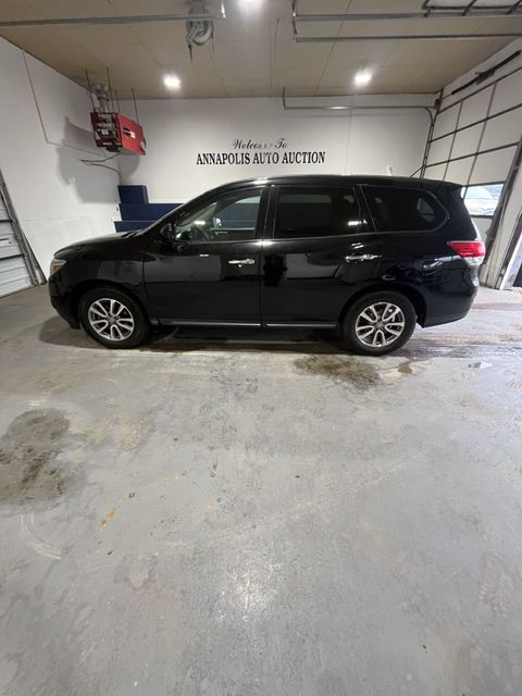 2014 Nissan Pathfinder S | Annapolis, MD | Annapolis Public Auto Auction