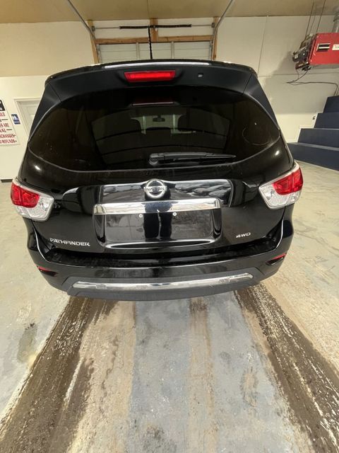 2014 Nissan Pathfinder S | Annapolis, MD | Annapolis Public Auto Auction