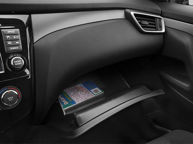 2014 Nissan Rogue  SV