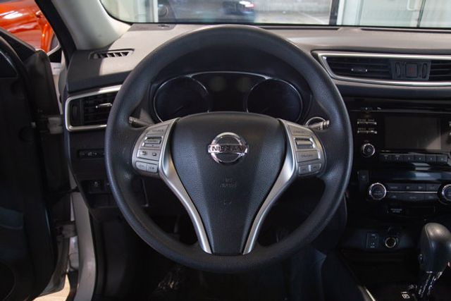 2014 Nissan Rogue  SV
