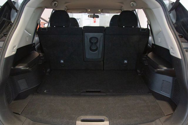 2014 Nissan Rogue  SV
