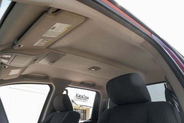 2014 Nissan Titan SV CREW CAB ALLOY WHEELS RUNNING BOARDS TOW PACKAG 2014 Nissan Titan SV CREW CAB ALLOY WHEELS RUNNING BOARDS TOW PACKAG