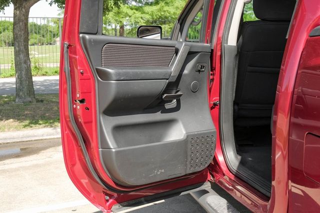 2014 Nissan Titan SV CREW CAB ALLOY WHEELS RUNNING BOARDS TOW PACKAG 2014 Nissan Titan SV CREW CAB ALLOY WHEELS RUNNING BOARDS TOW PACKAG