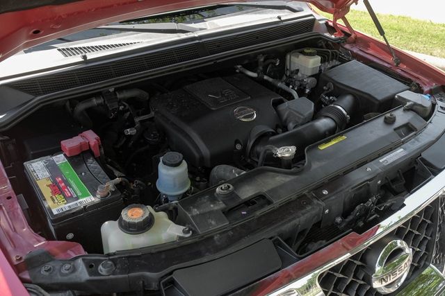 2014 Nissan Titan SV CREW CAB ALLOY WHEELS RUNNING BOARDS TOW PACKAG 2014 Nissan Titan SV CREW CAB ALLOY WHEELS RUNNING BOARDS TOW PACKAG