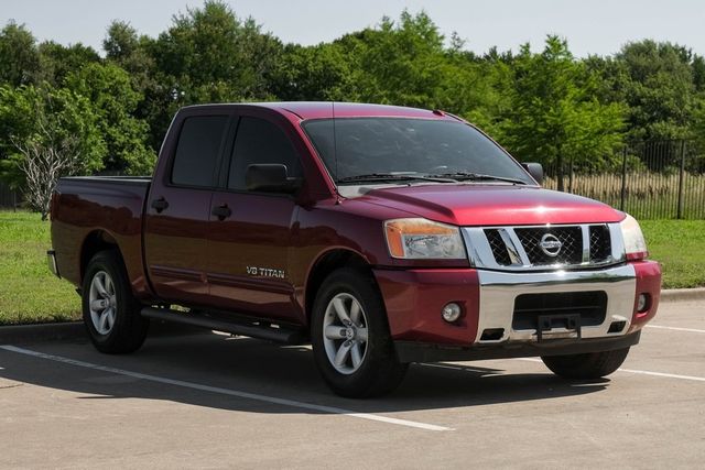 2014 Nissan Titan SV CREW CAB ALLOY WHEELS RUNNING BOARDS TOW PACKAG 2014 Nissan Titan SV CREW CAB ALLOY WHEELS RUNNING BOARDS TOW PACKAG