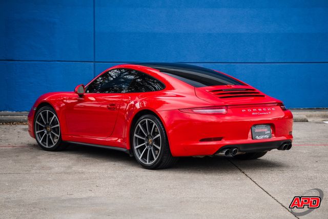 2014 Porsche 911 Carrera 4
