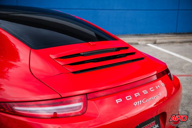 2014 Porsche 911 Carrera 4 2014 Porsche 911 Carrera 4