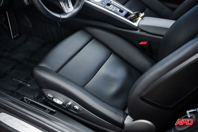 2014 Porsche 911 Carrera 4