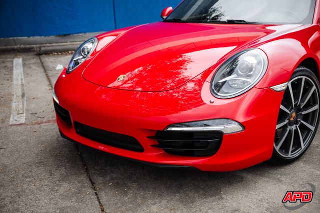 2014 Porsche 911 Carrera 4